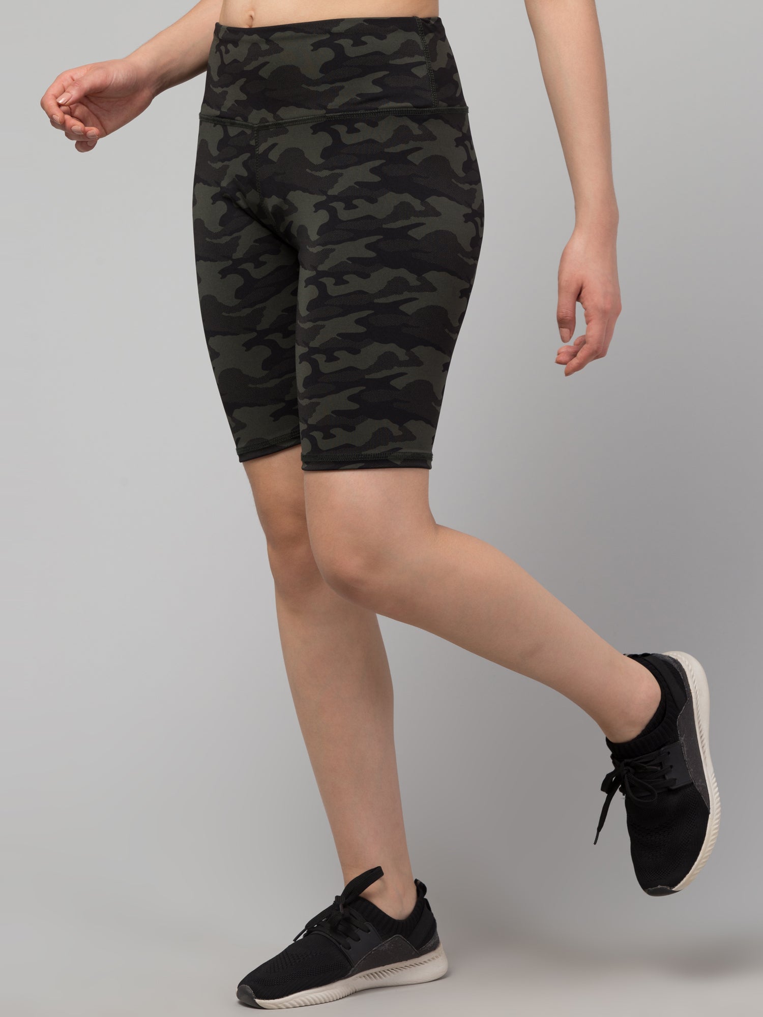 Women Solid Multicolor Skinny Fit High-rise Cycling Sports Shorts