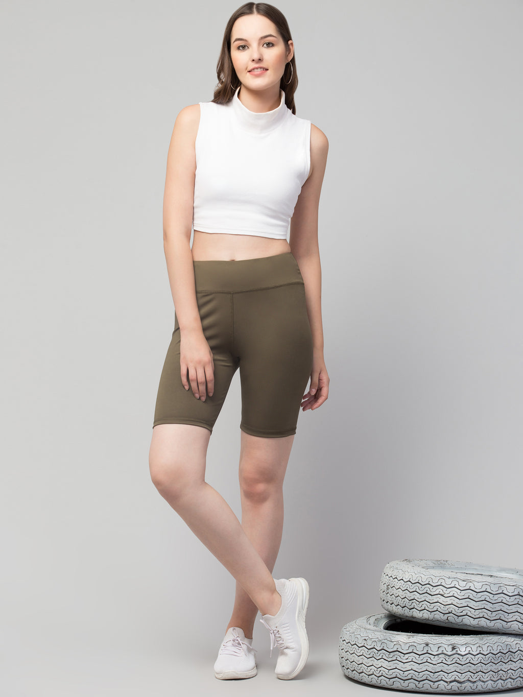 Women Solid Olive Skinny Fit High-rise Cycling Sports Shorts