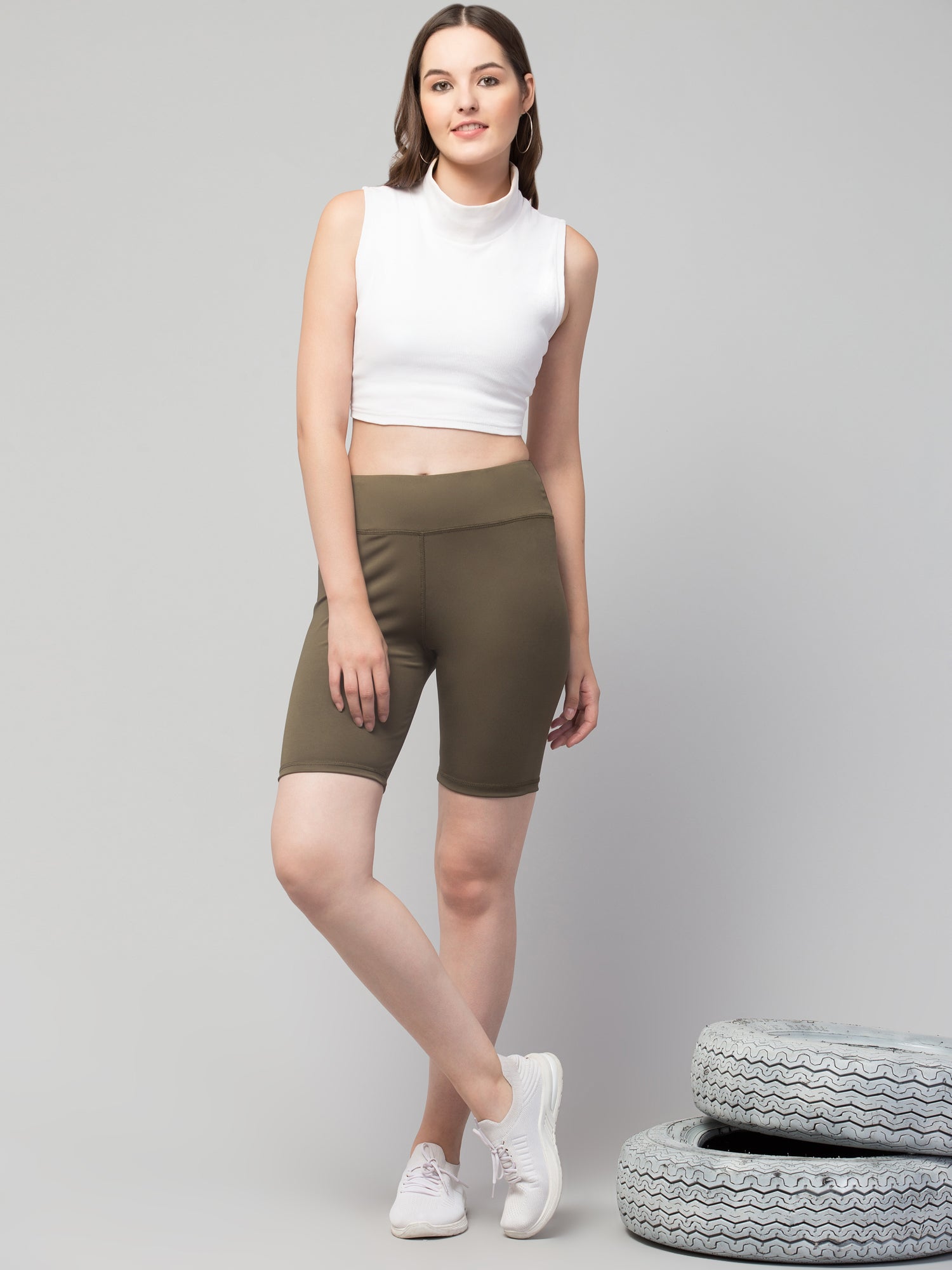 Women Solid Olive Skinny Fit High-rise Cycling Sports Shorts