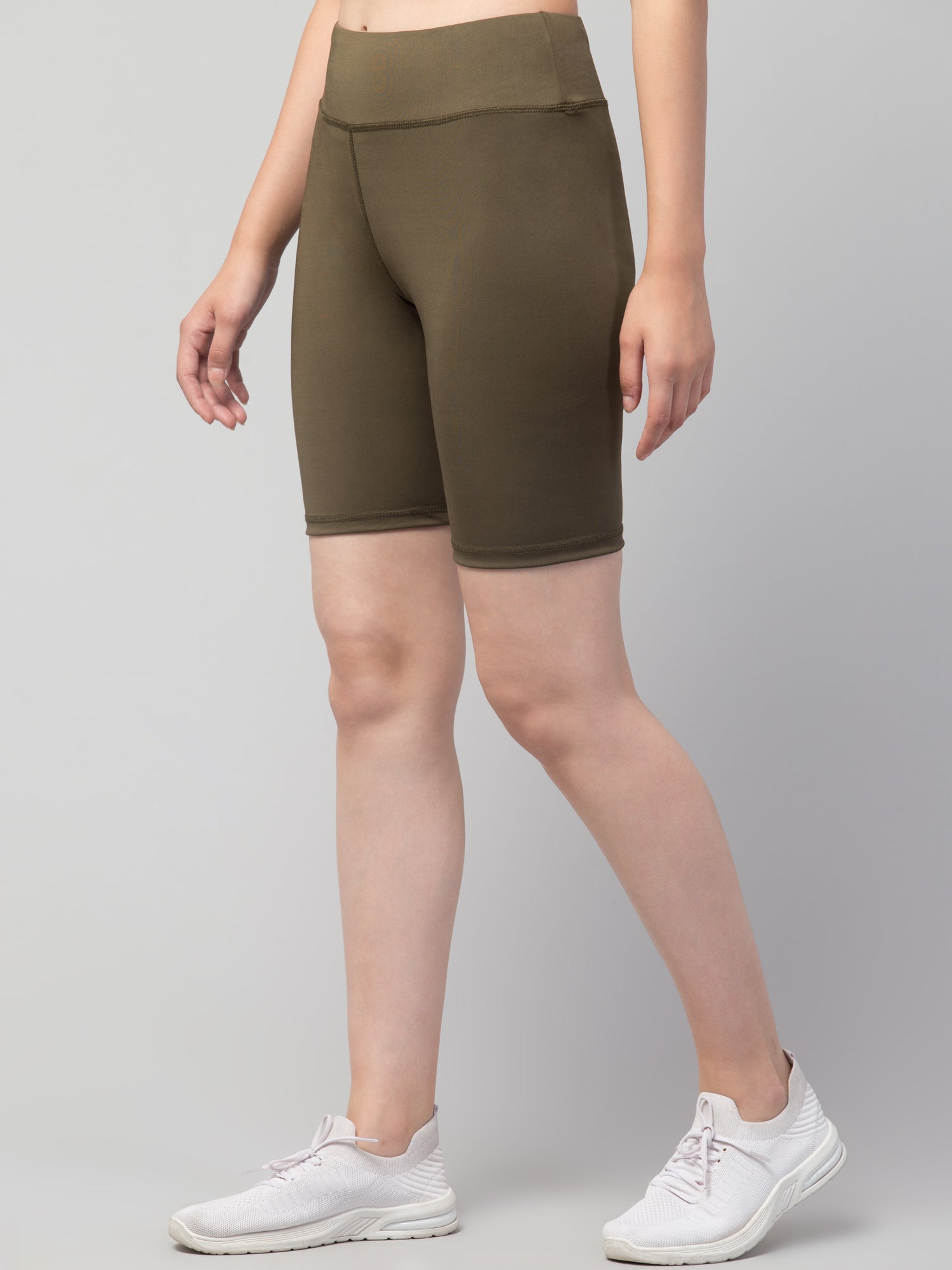 Women Solid Olive Skinny Fit High-rise Cycling Sports Shorts