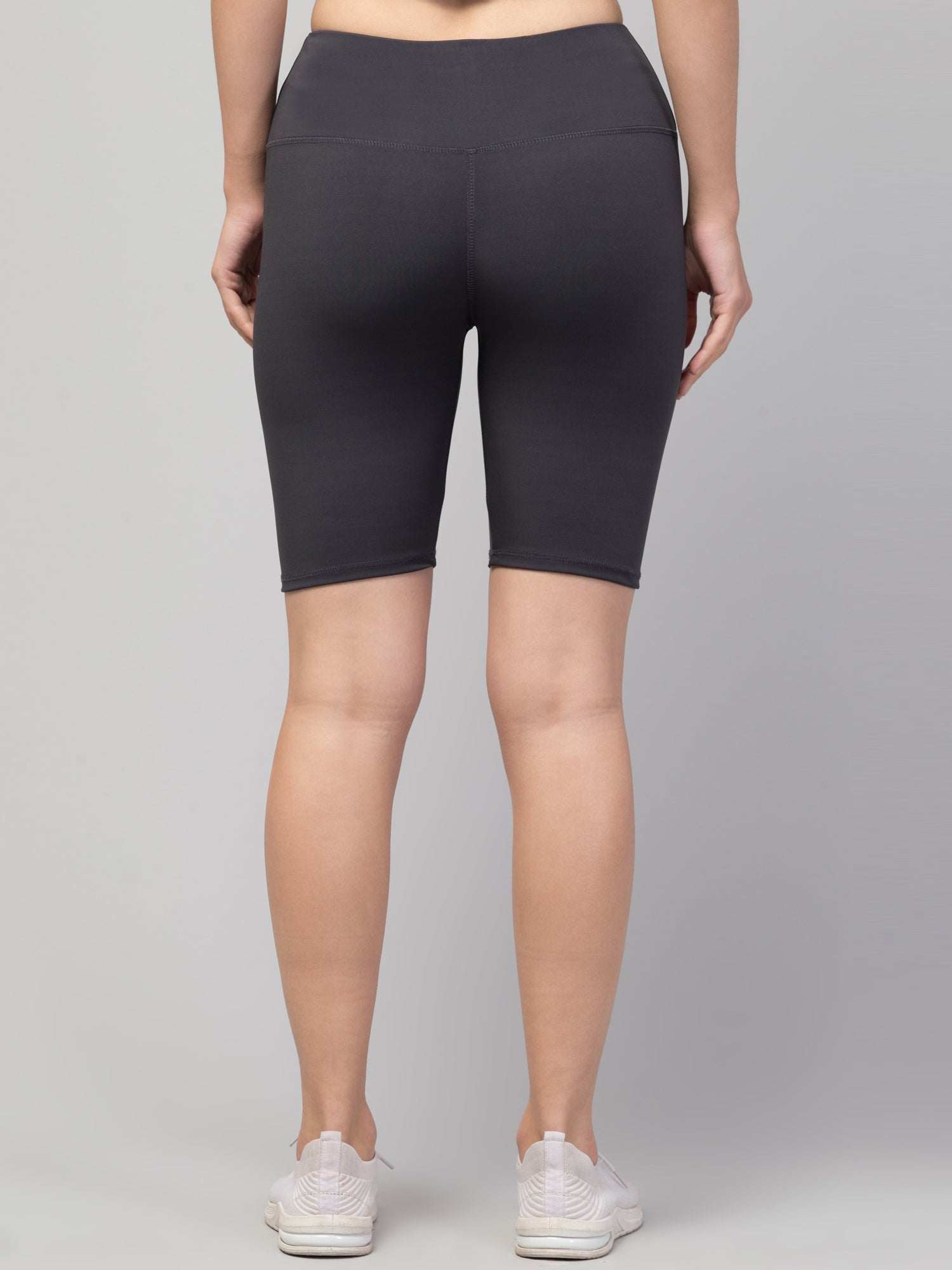 Women Solid Dark Grey Skinny Fit High-rise Cycling Sports Shorts