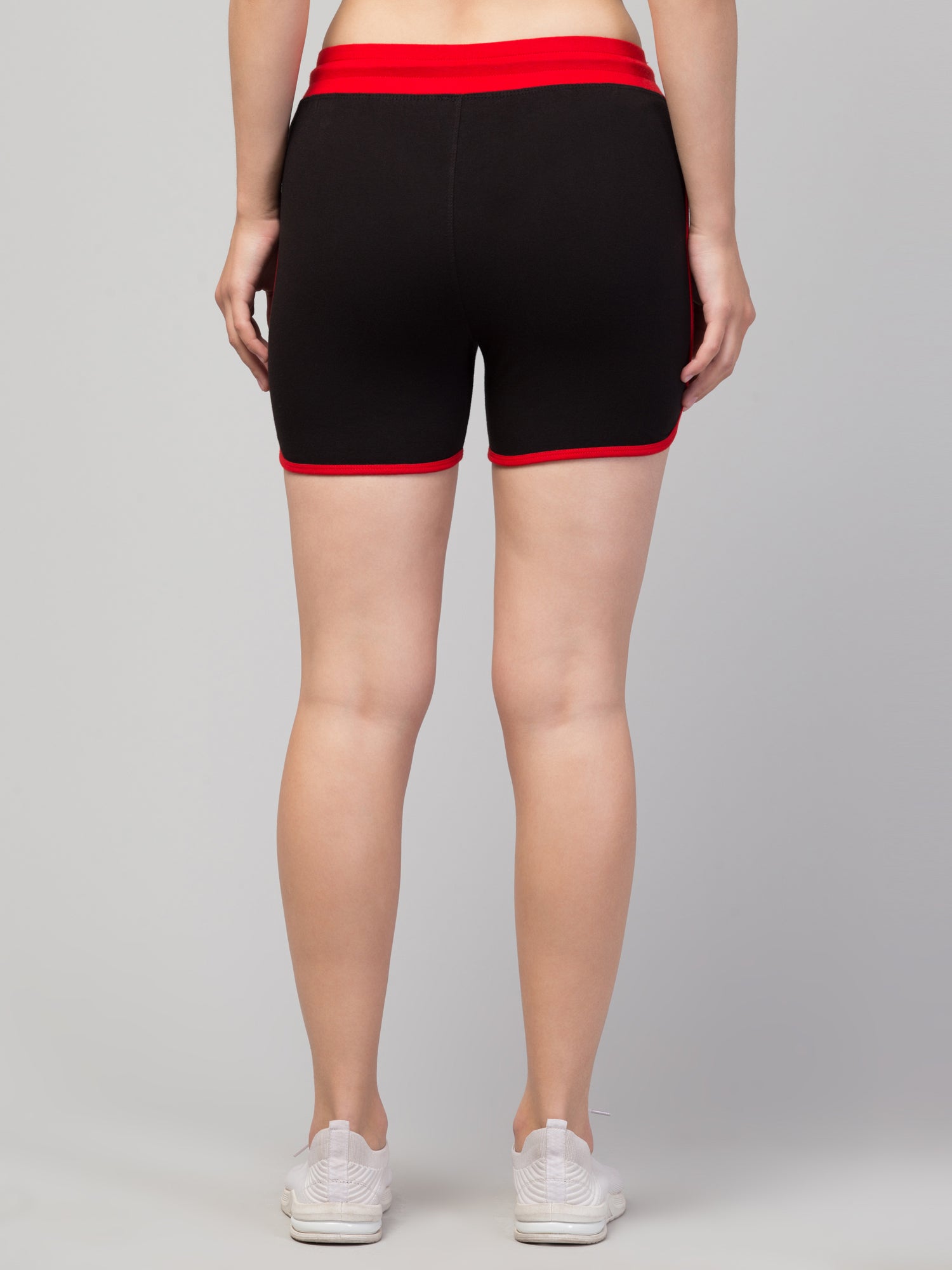 Women Solid Hot Black Shorts