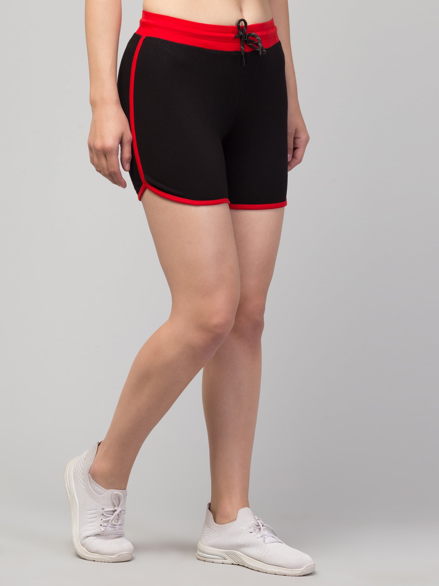 Women Solid Hot Black Shorts