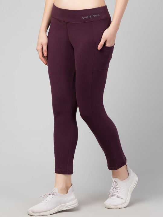 Women Cropped Tights With Pockets