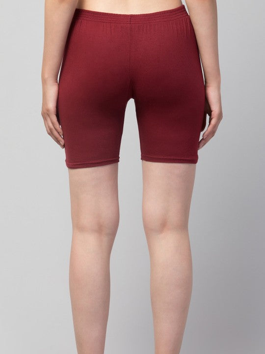Women Solid Maroon   Mid-Rise Short