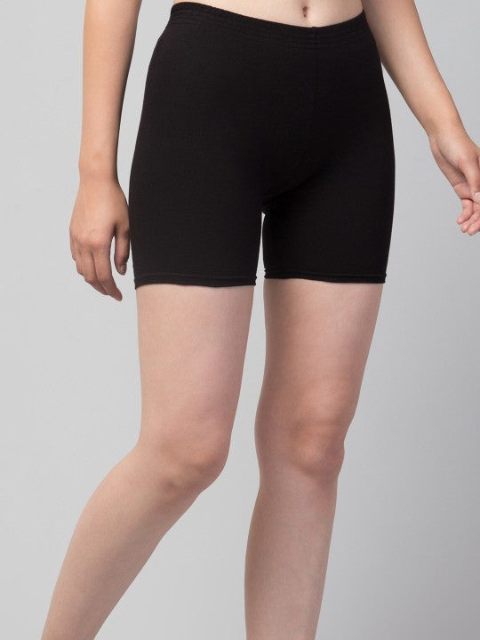 Women Solid Black  Mid-Rise Gym Short
