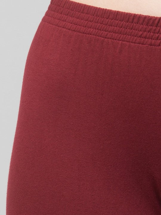 Women Solid Maroon   Mid-Rise Short