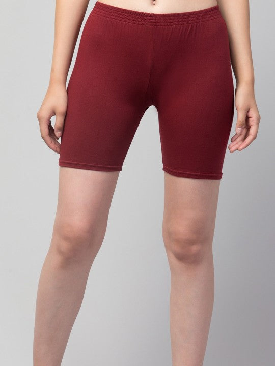 Women Solid Maroon   Mid-Rise Short
