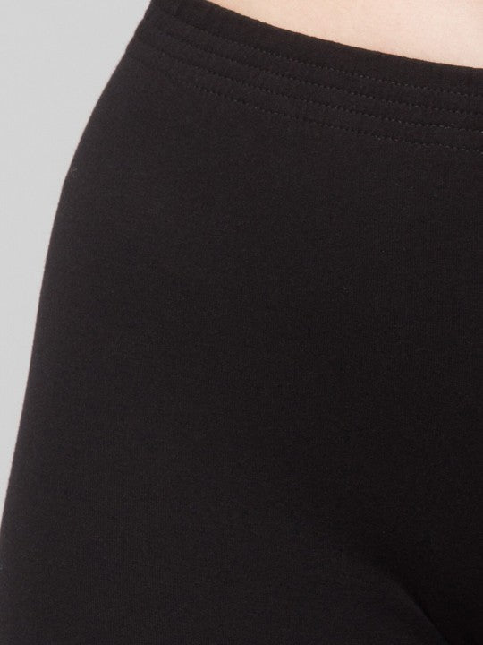 Women Solid Black  Mid-Rise Gym Short
