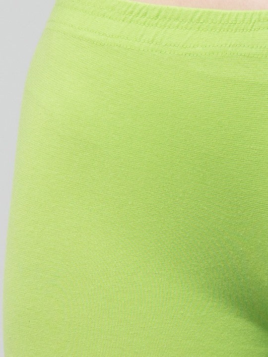 Women Solid Sea green  Mid-Rise Gym Short